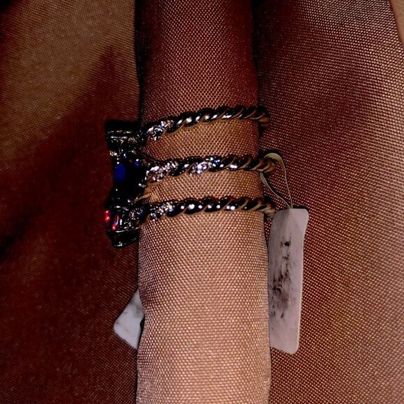 Charmed Aroma | Silver Size 7 Rings - Picture 3 of 5